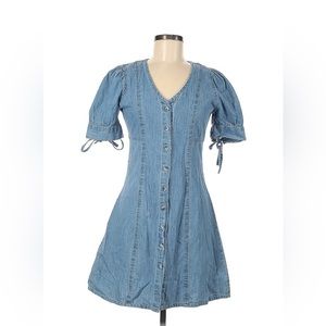 NWT, Women’s Sim & Sam denim dress, V-neck, Size M, 24.5”Chest, 35”L, bows
